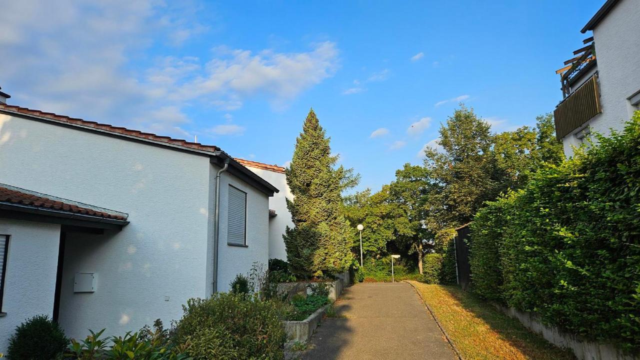 Ferienzimmer Bei Thomas - Gemuetliches Schlaf- Und Wohnzimmer Mit Modernem Bad Улм Екстериор снимка