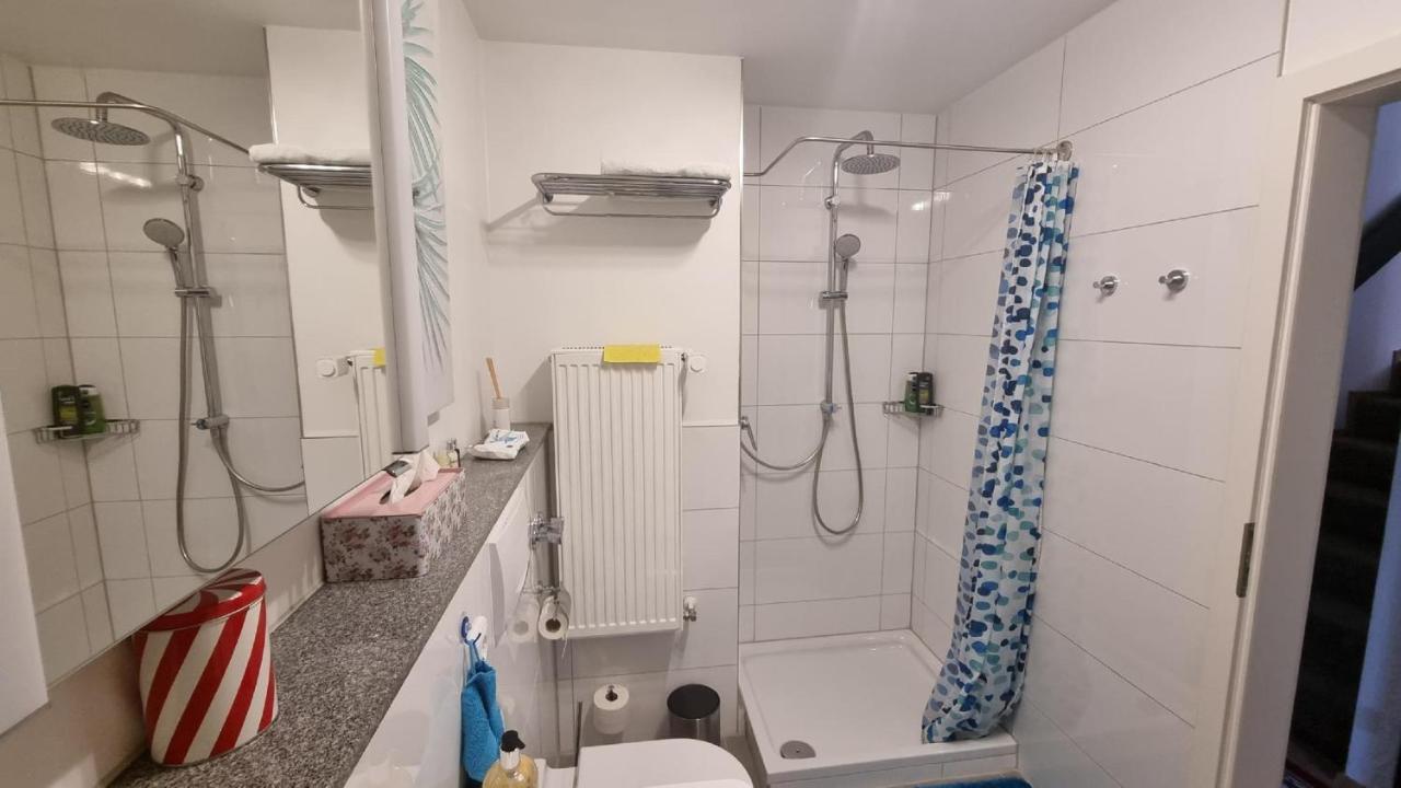 Ferienzimmer Bei Thomas - Gemuetliches Schlaf- Und Wohnzimmer Mit Modernem Bad Улм Екстериор снимка